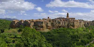 Pitigliano Tuscany Italy Toscana Italien Spring Fruehling Scenic Sale Color Leave Town Order - 013159 - 24-05-2013 - 14003x6915 Pixel Pitigliano Tuscany Italy Toscana Italien Spring Fruehling Scenic Sale Color Leave Town Order Country Road Nature Forest Autumn Pass Art Printing Fine Arts...